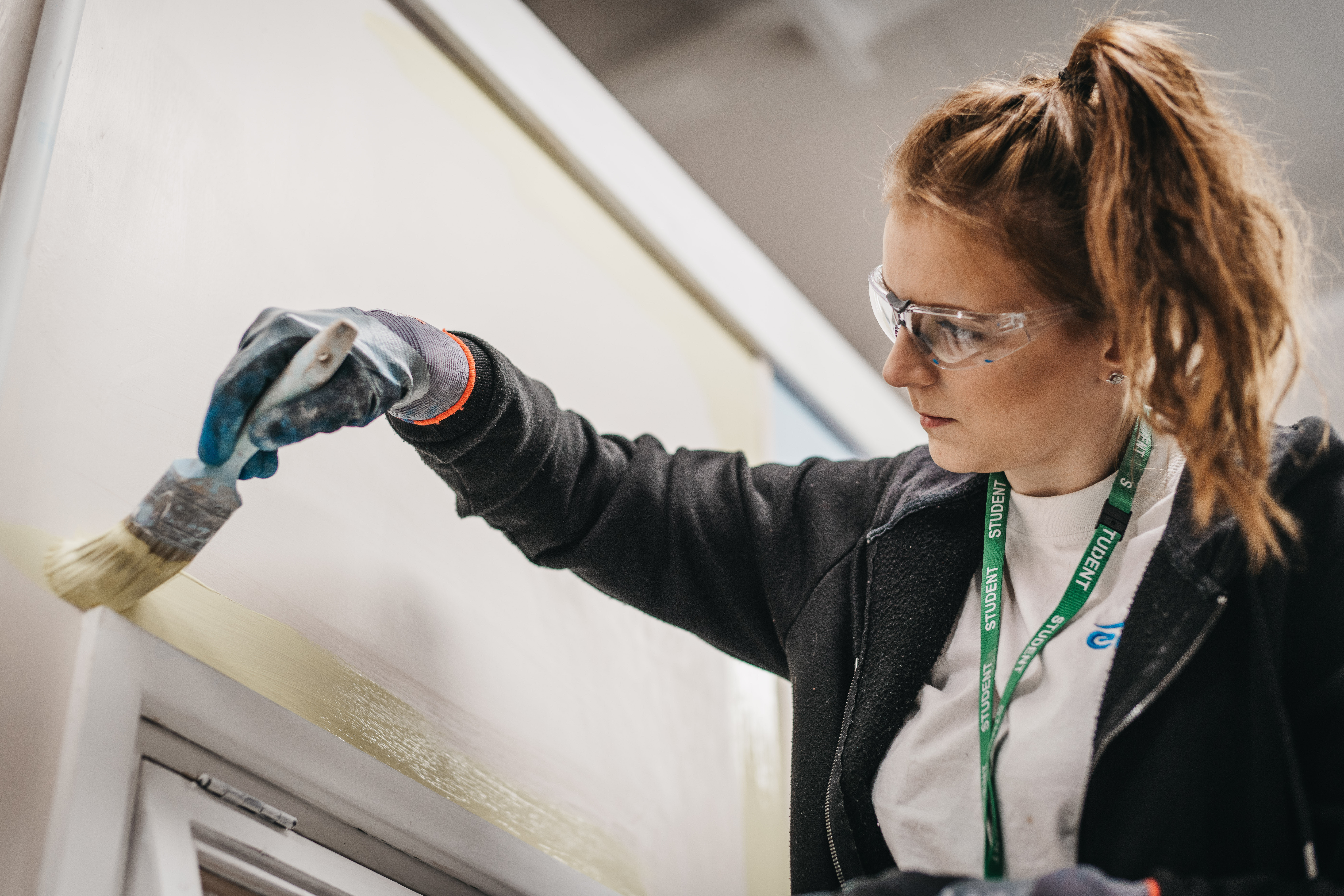 Female Student in Painting & Decorating