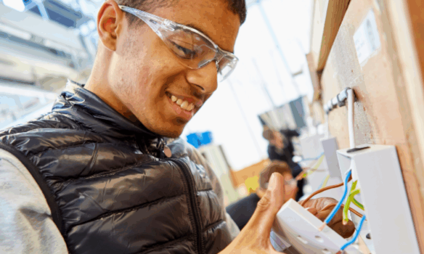 Apprenticeship Courses - LCB