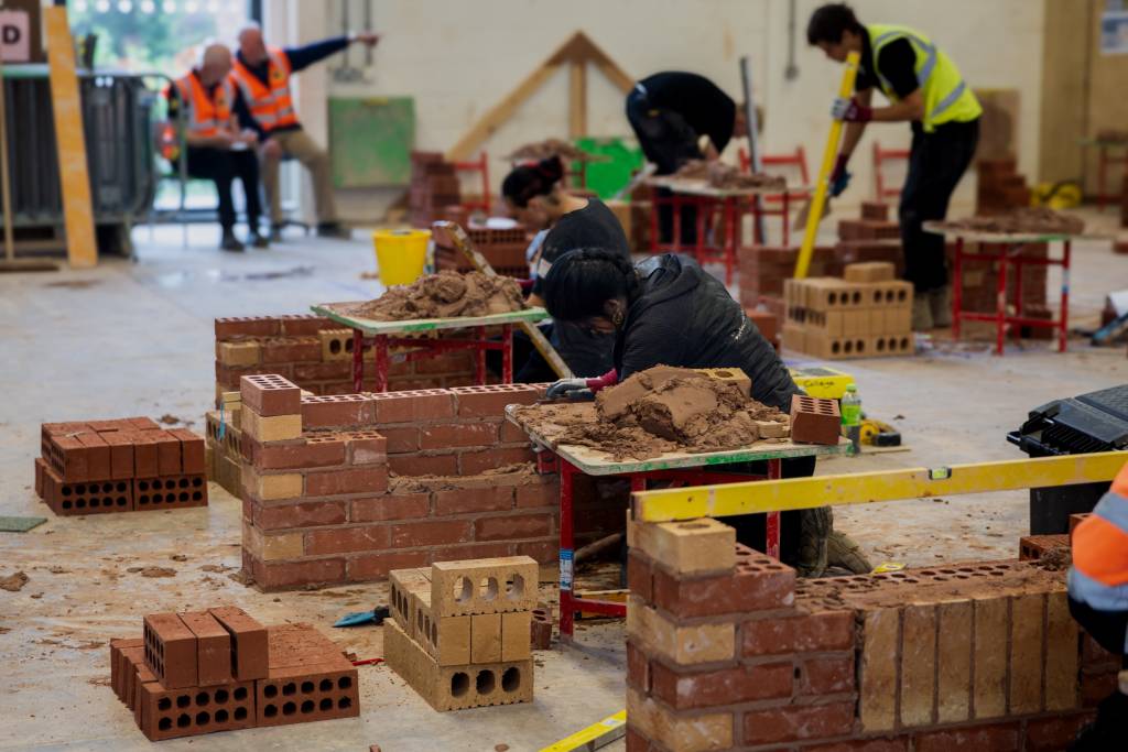 LCB student Niamh Ormsby competing at the Guild of Bricklayers national Golden Trowel final.